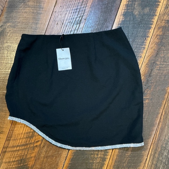 Showpo Josanna Diamante Trim Asymmetrical Mini Skirt – Black – Size 8 (NWT) - Picture 3 of 8